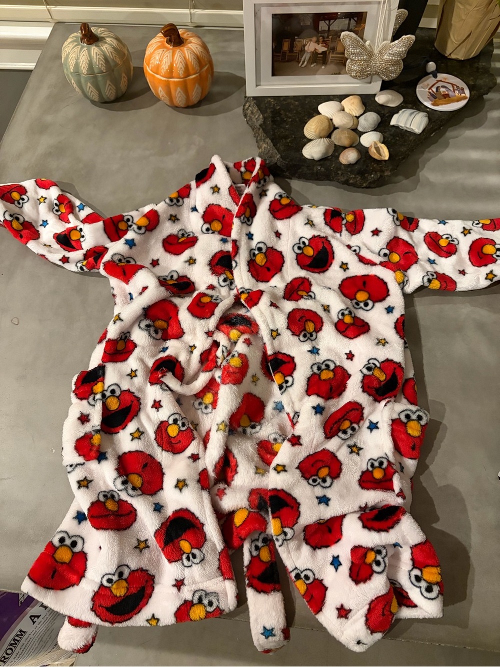 Sesame Street Kids Elmo Plush Fleece Robe in White, Red & Yellow